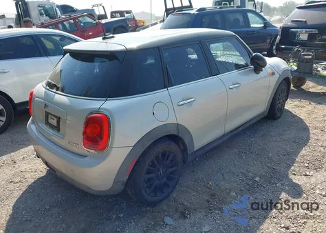 2015 Mini Hardtop Cooper z USA, uszkodzony, nr VIN WMWXS5C51FT828981